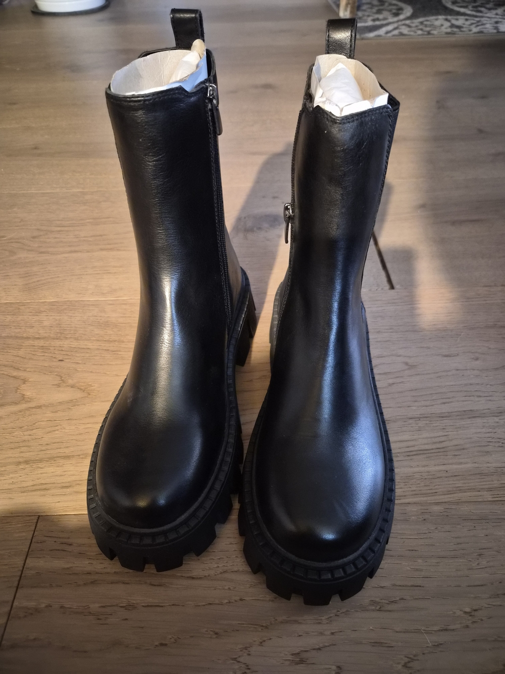 Source Unknown Black Leather Combat Boots